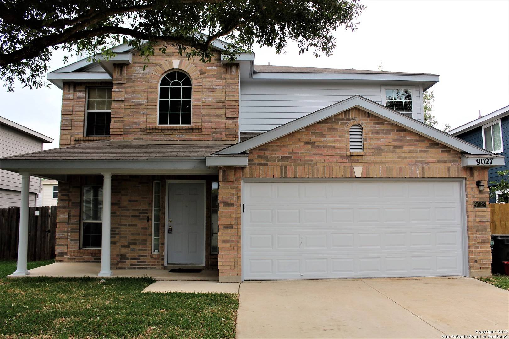 9027 harbour town, Selma, TX 78154