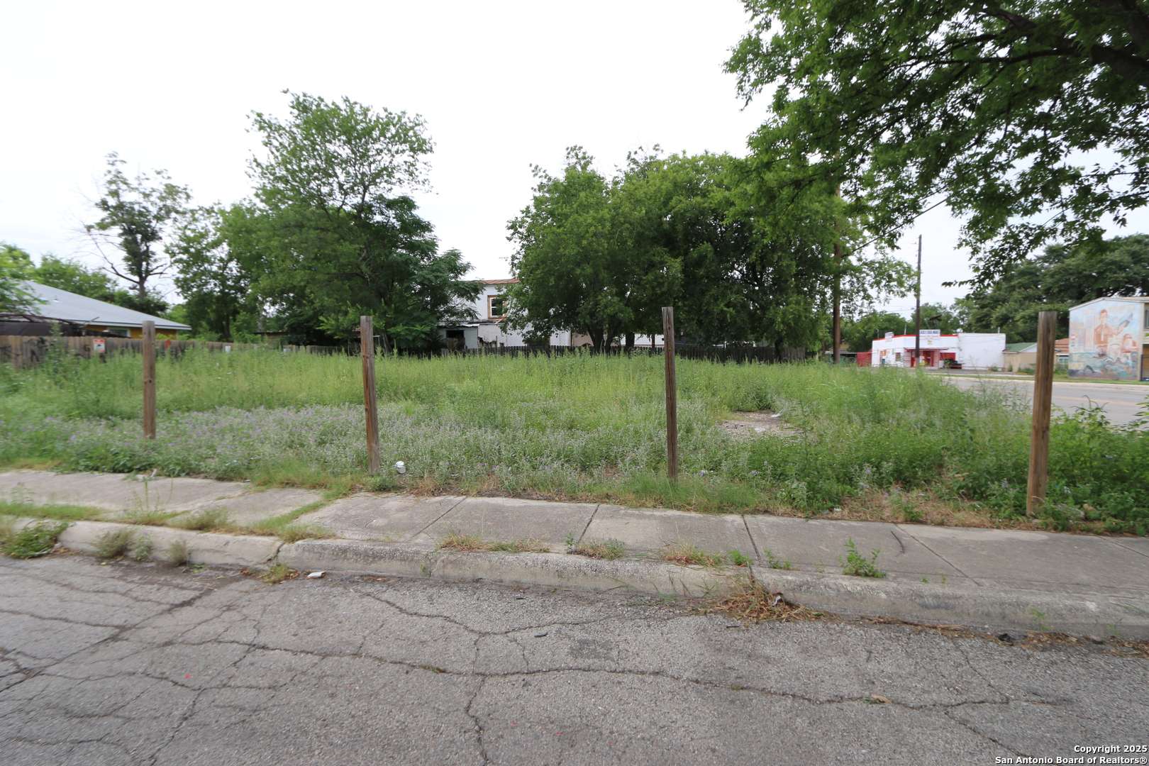 San Antonio, TX 78207,1211 Hamilton