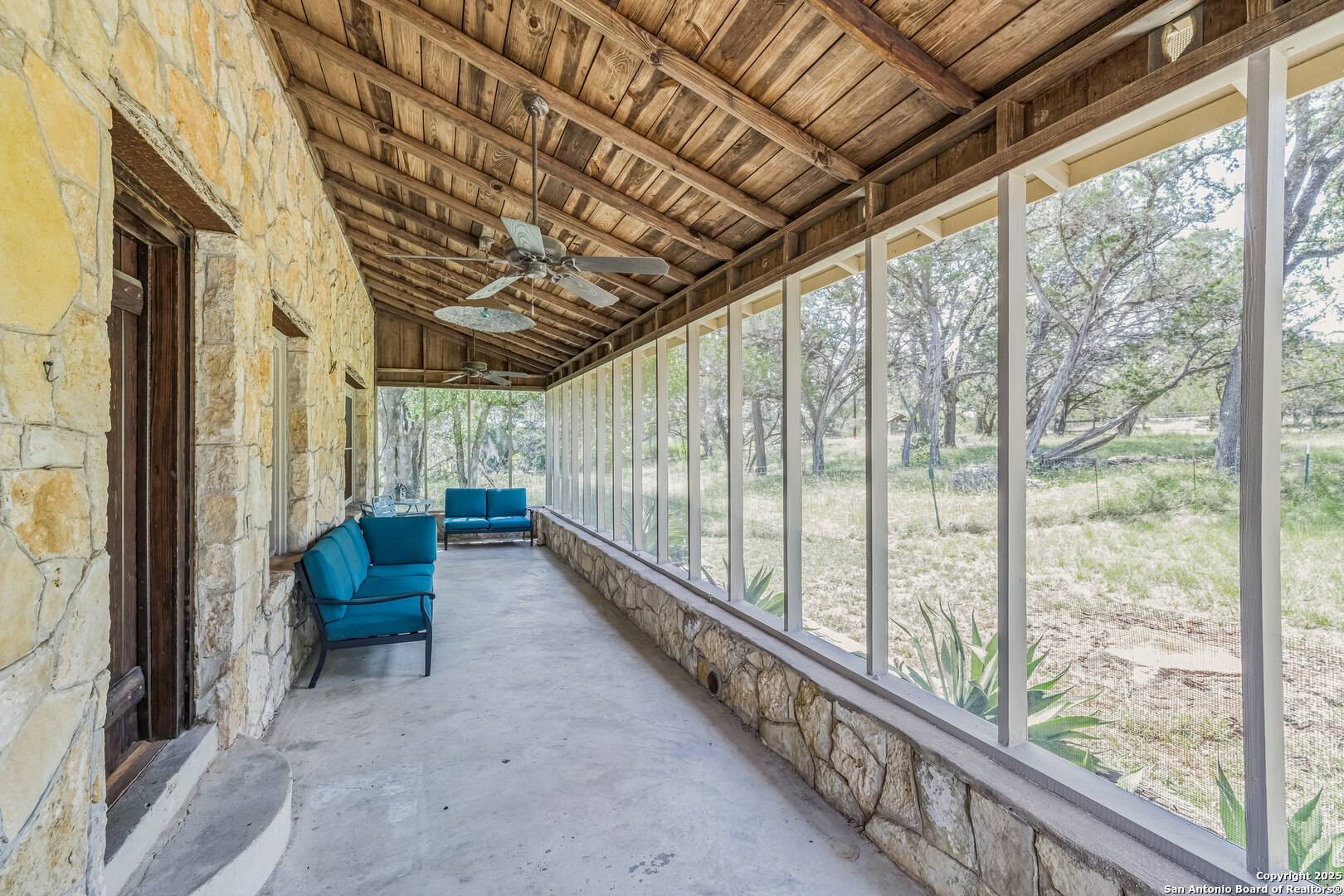 Bandera, TX 78003,959 Highland Dr