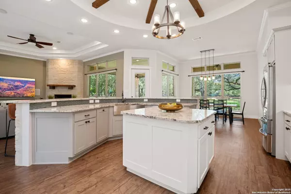 10015 Kopplin, New Braunfels, TX 78132