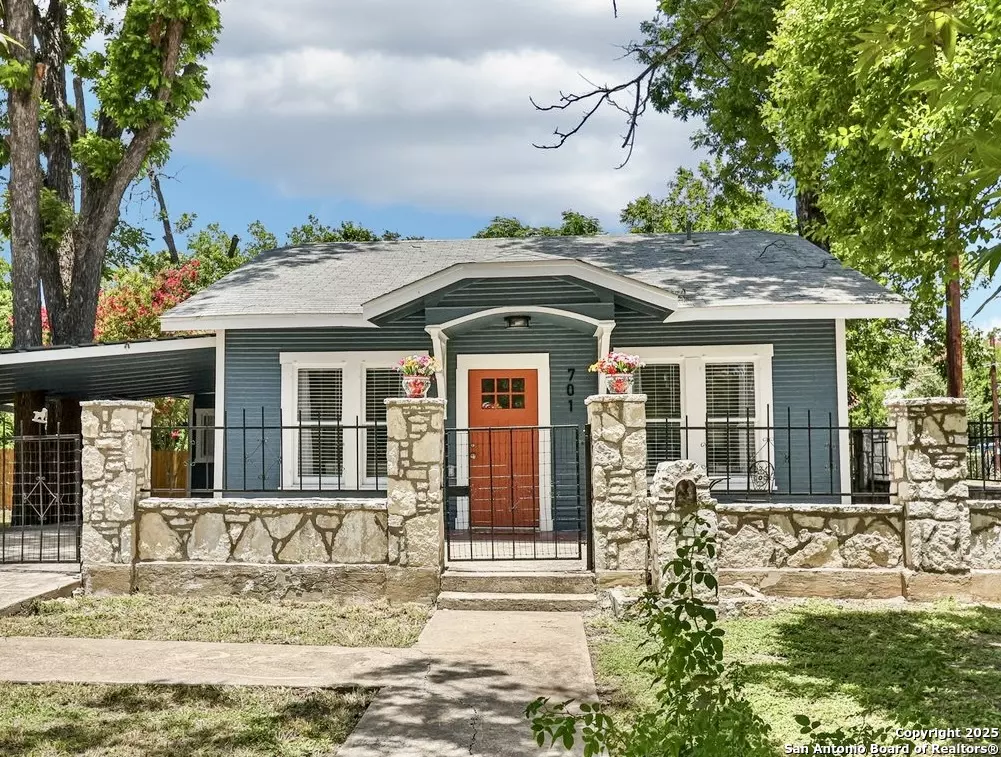 San Antonio, TX 78212,701 Magnolia Ave