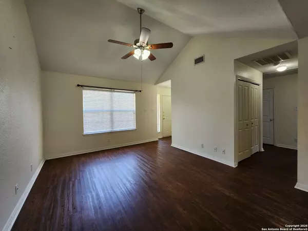 New Braunfels, TX 78130-3298,249 GLENBROOK DR