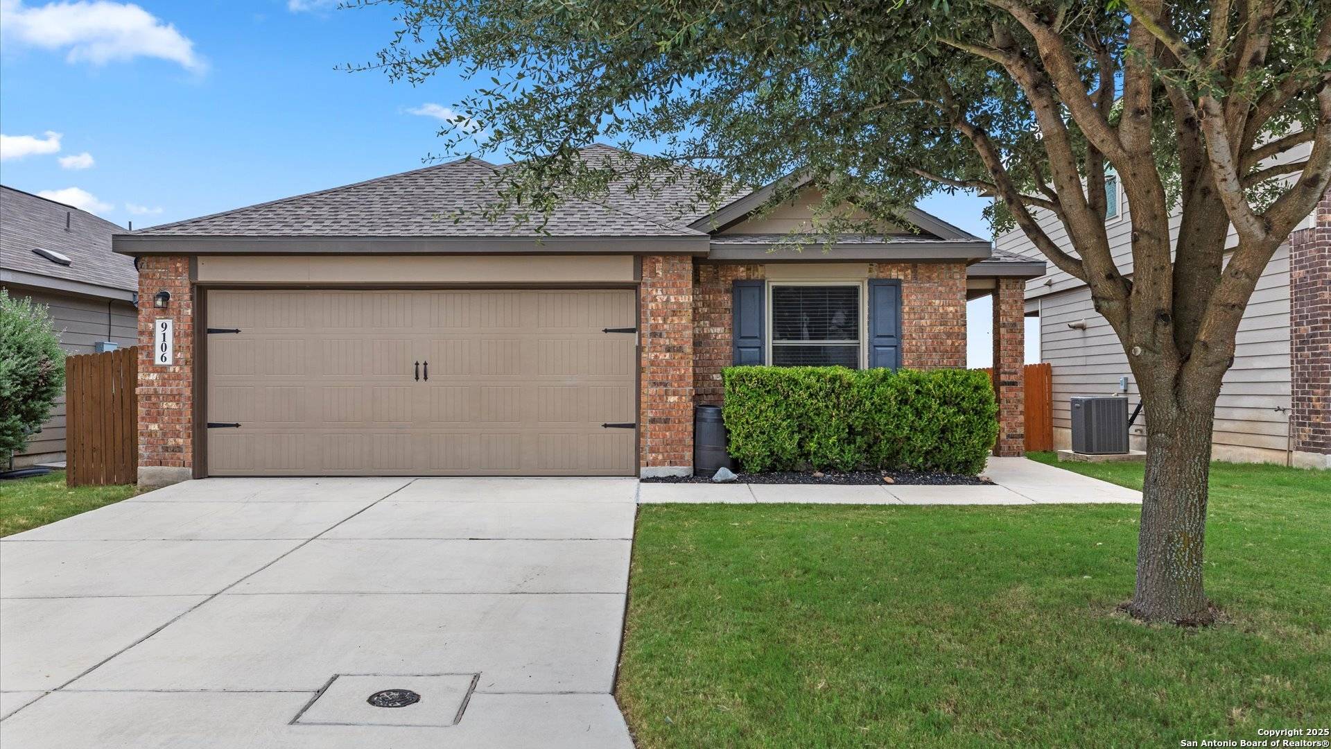 9106 Blanco Park, Converse, TX 78109