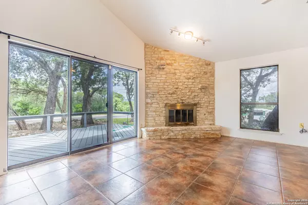 Helotes, TX 78023,11448 Condor Pass