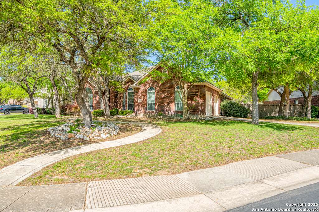 San Antonio, TX 78260-2607,1203 Links Ln