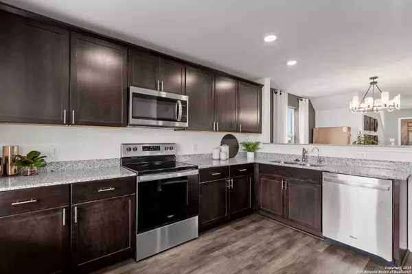 San Antonio, TX 78252,8128 Hamrick Circle