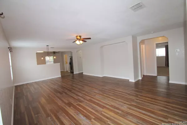 Selma, TX 78154,7815 Liberty Horse