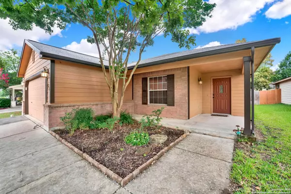 Boerne, TX 78006,104 Katie