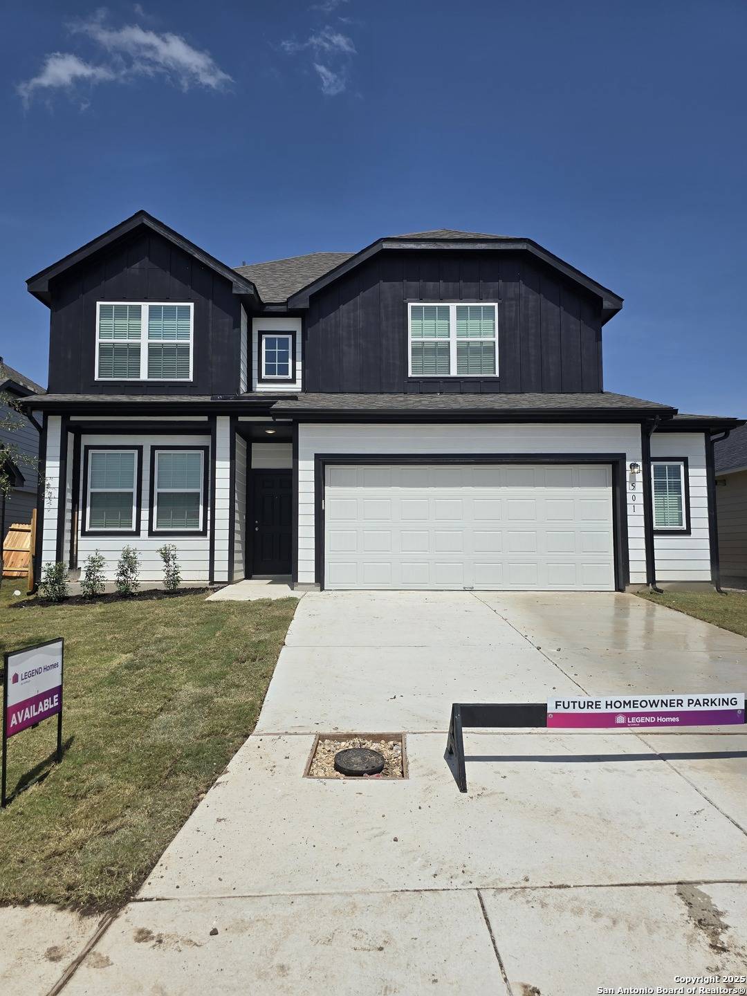 Seguin, TX 78155,501 Lina Way