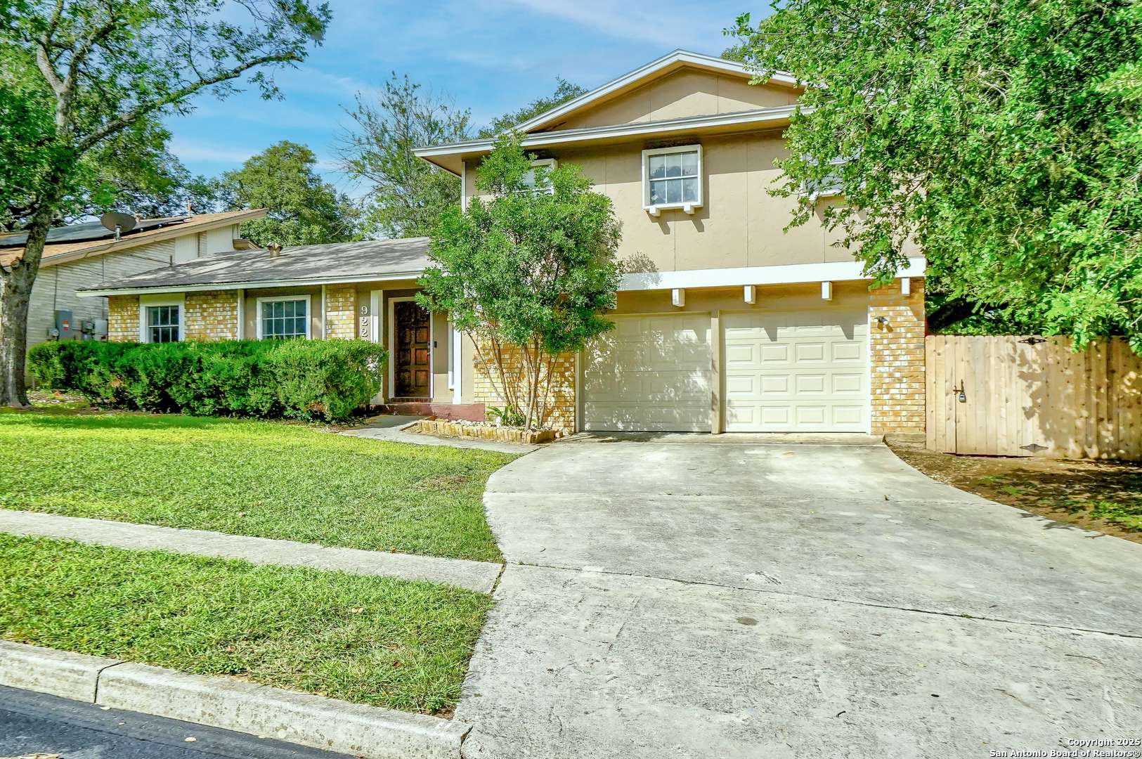 San Antonio, TX 78254,9223 Brigadoon St