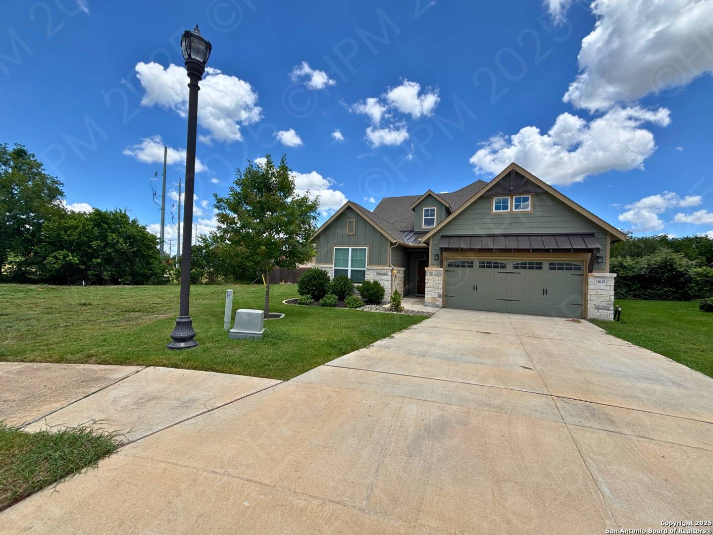 Schertz, TX 78154,11635 Chalk Stem