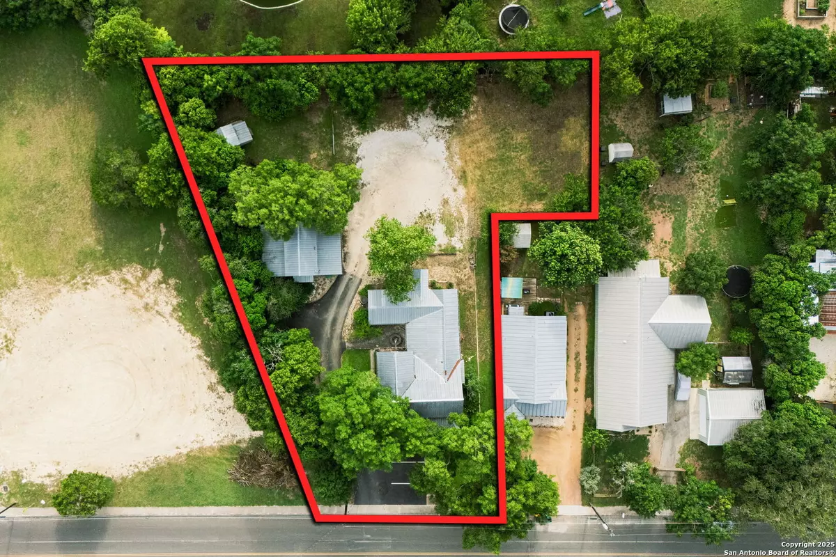 Boerne, TX 78006,116 Plant Ave.