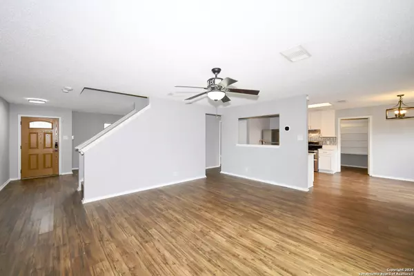 San Antonio, TX 78250,7915 Bowens Crossing