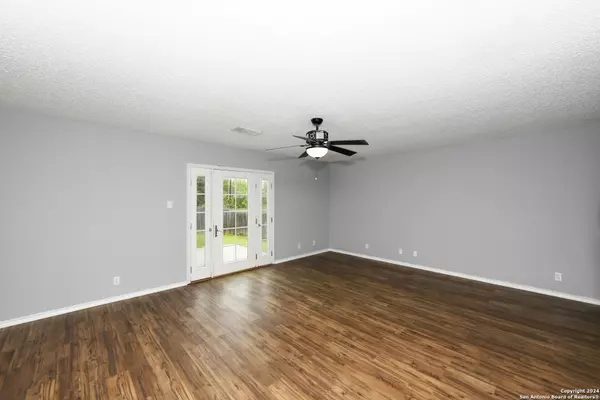 San Antonio, TX 78250,7915 Bowens Crossing