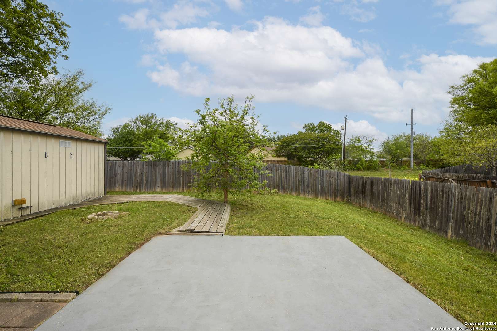 7915 Bowens Crossing, San Antonio, TX 78250