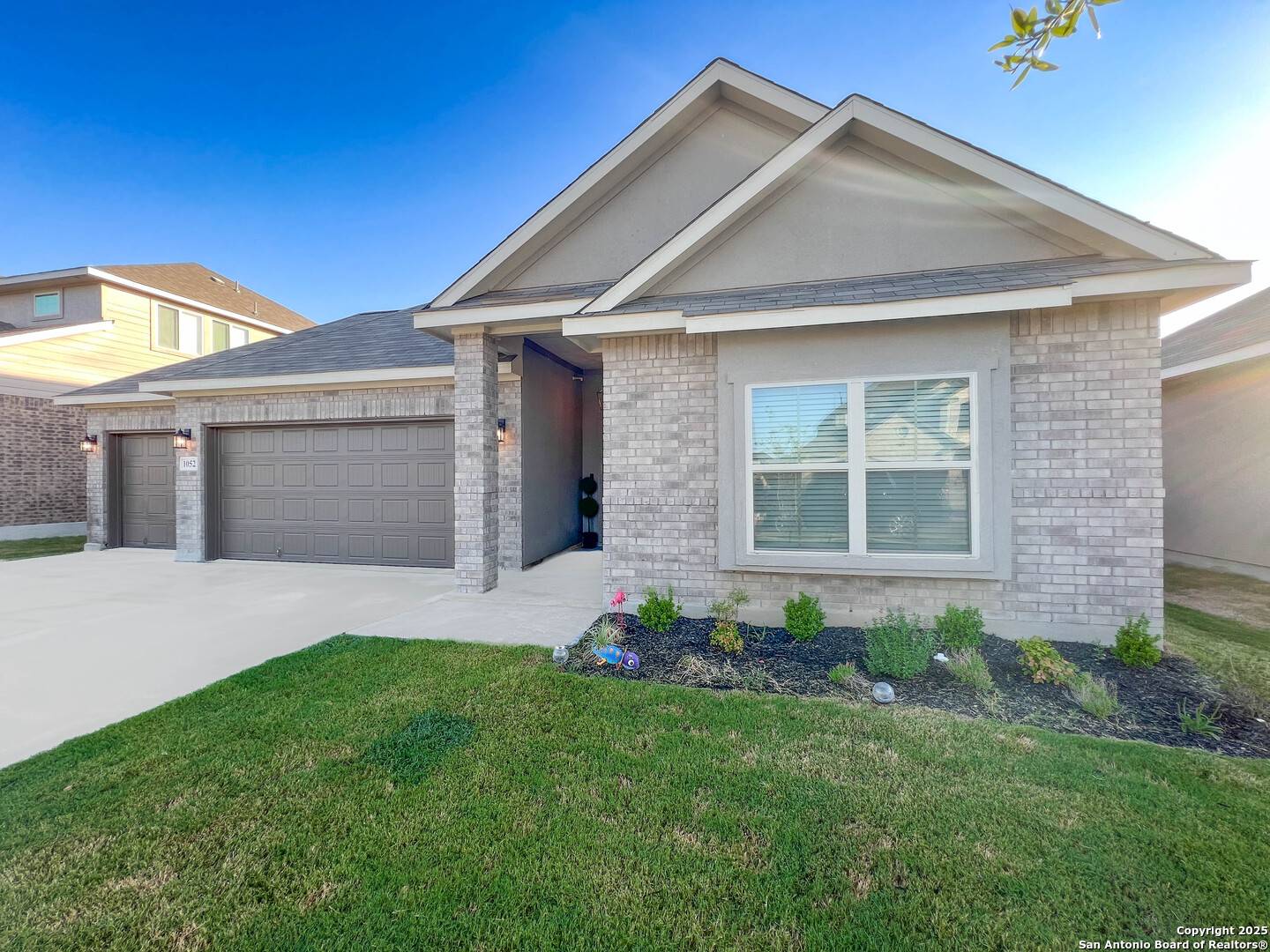 New Braunfels, TX 78130-0142,1052 Buffalo Grv