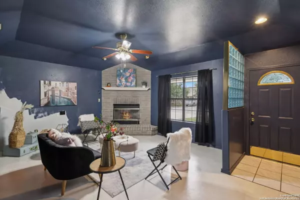 New Braunfels, TX 78130,1062 Rolling Path