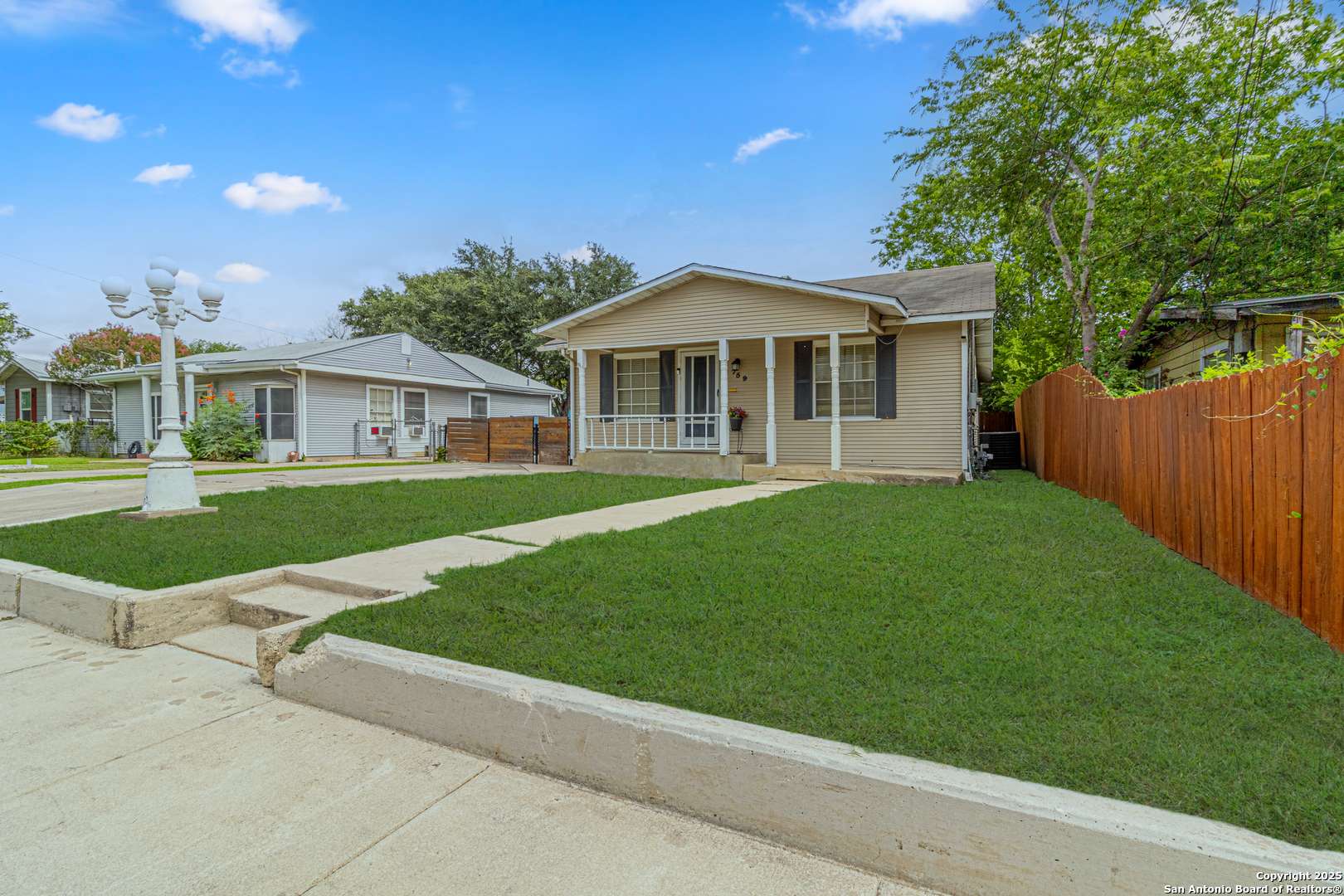 San Antonio, TX 78221,759 Pyron Ave
