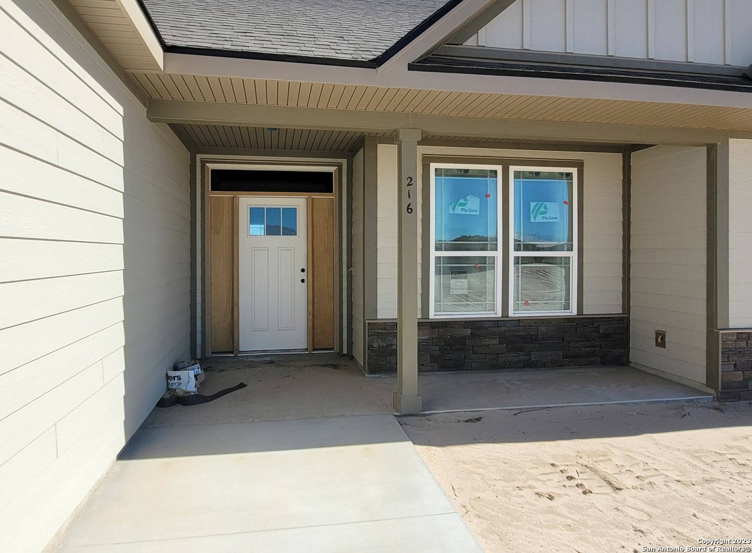 La Vernia, TX 78121,188 Turnberry Dr