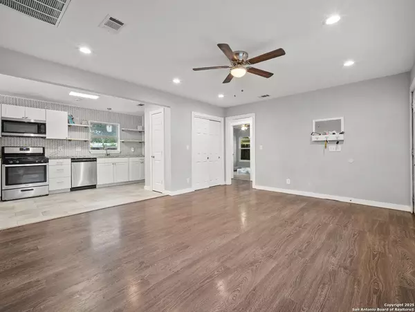 San Antonio, TX 78213,243 edgebrook