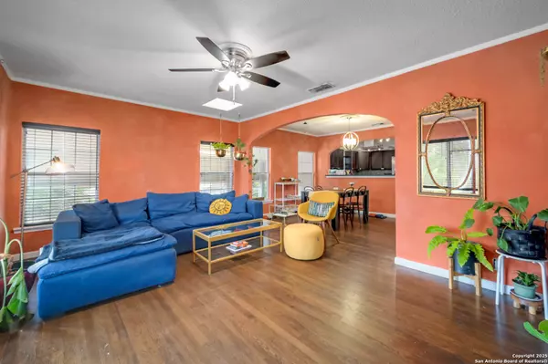 2231 Woodlawn, San Antonio, TX 78201
