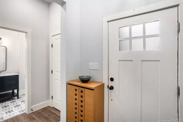 San Antonio, TX 78223,123 Fairview UNIT APT 3