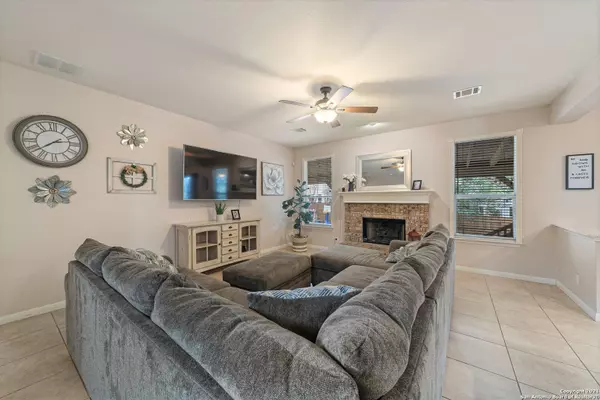 San Antonio, TX 78258-2950,20819 LAS LOMAS BLVD