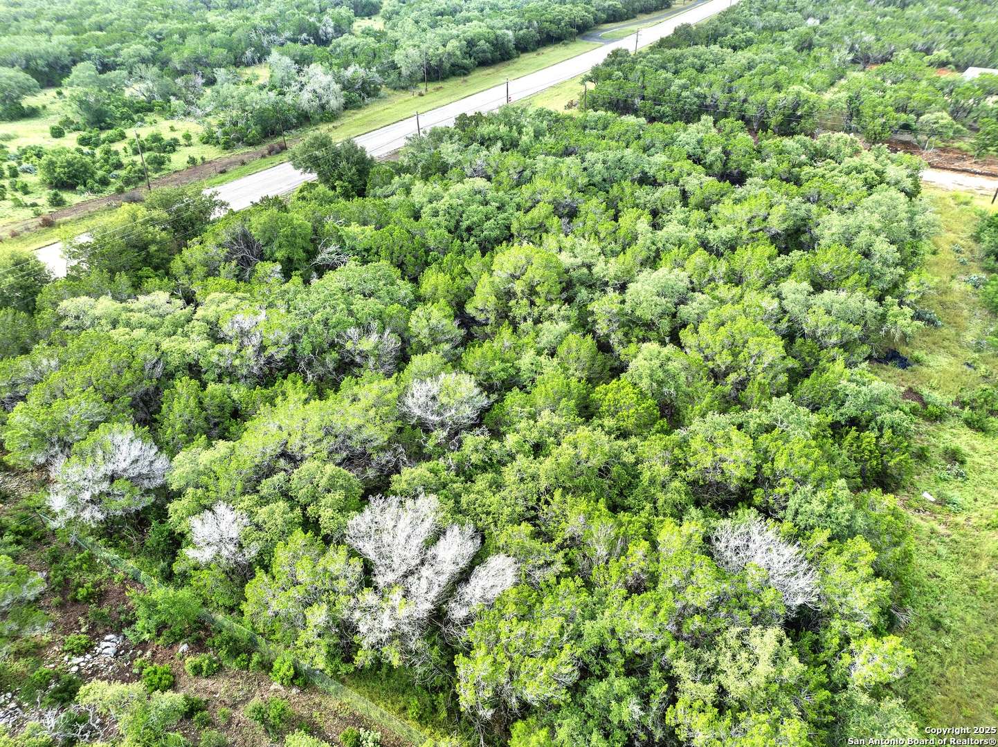Hondo, TX 78861,114 County Road 2475