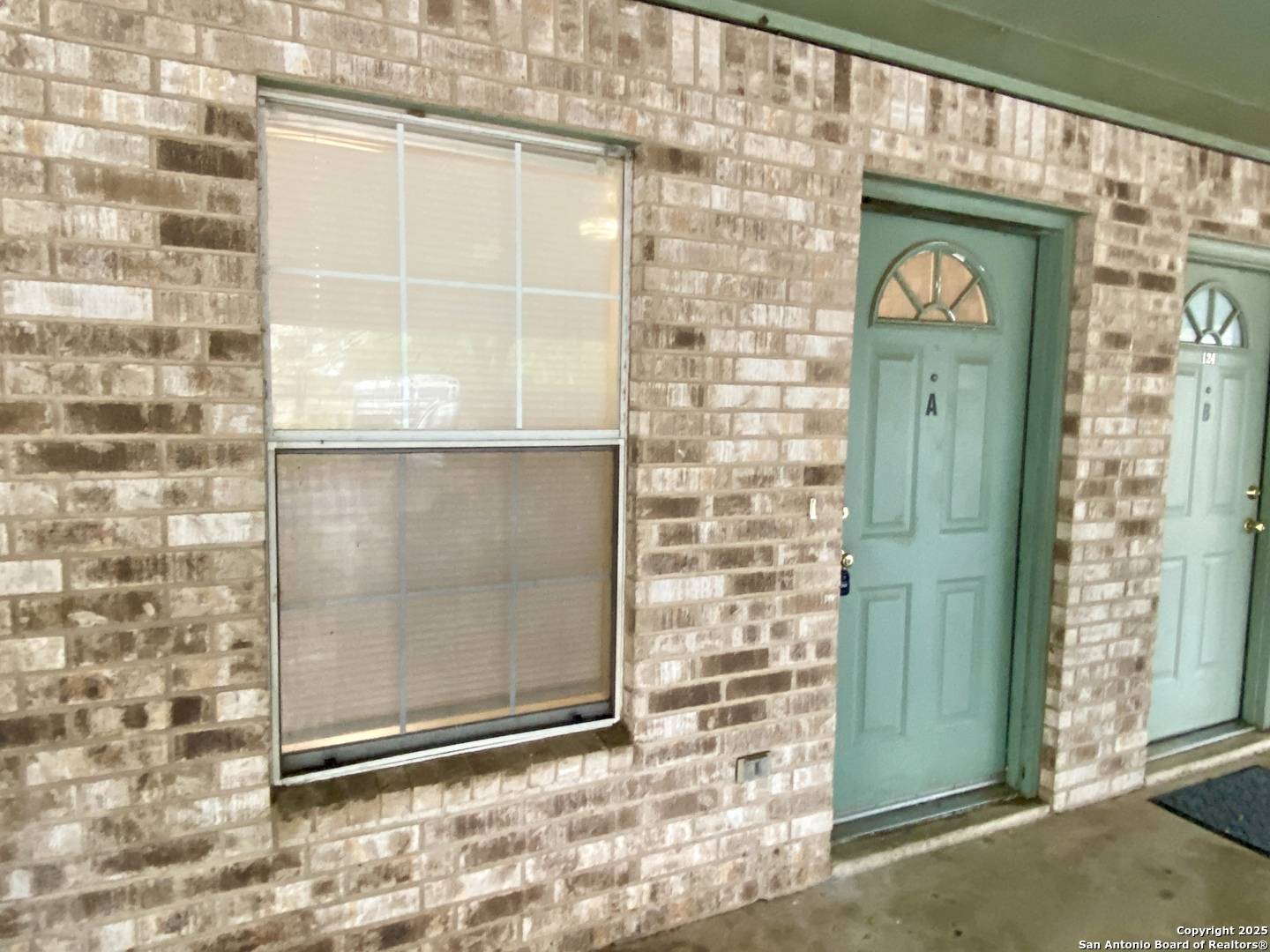 124 S Mansfield St UNIT A, Pleasanton, TX 78064
