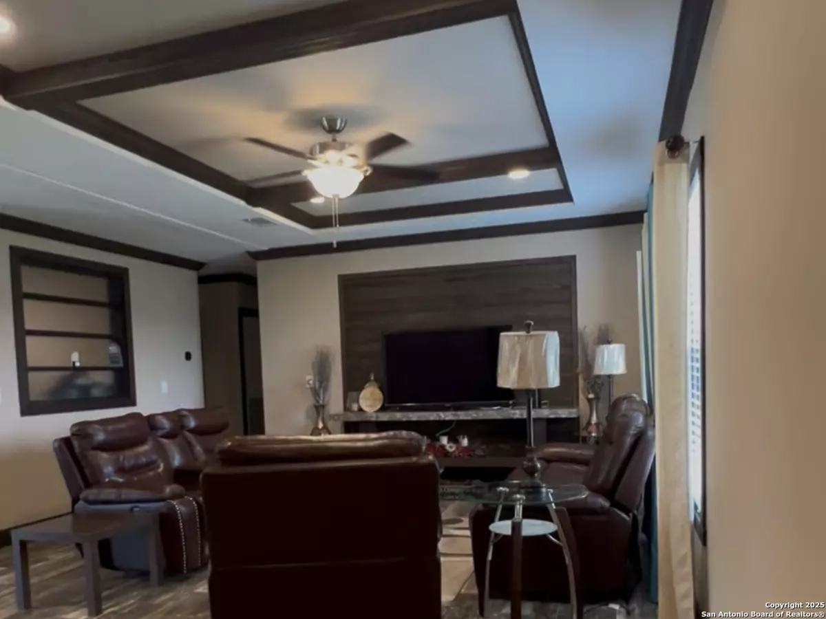 Pleasanton, TX 78064,165 Maravillas
