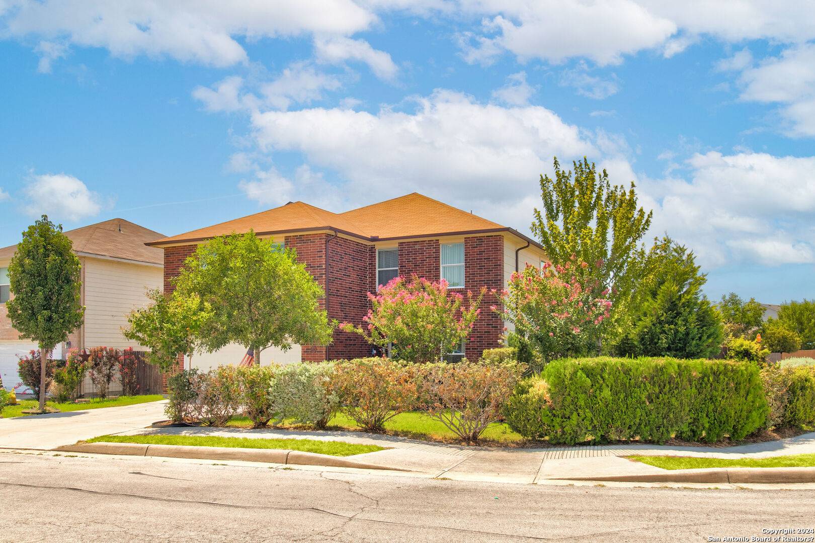 Converse, TX 78109,7411 Copper Cove