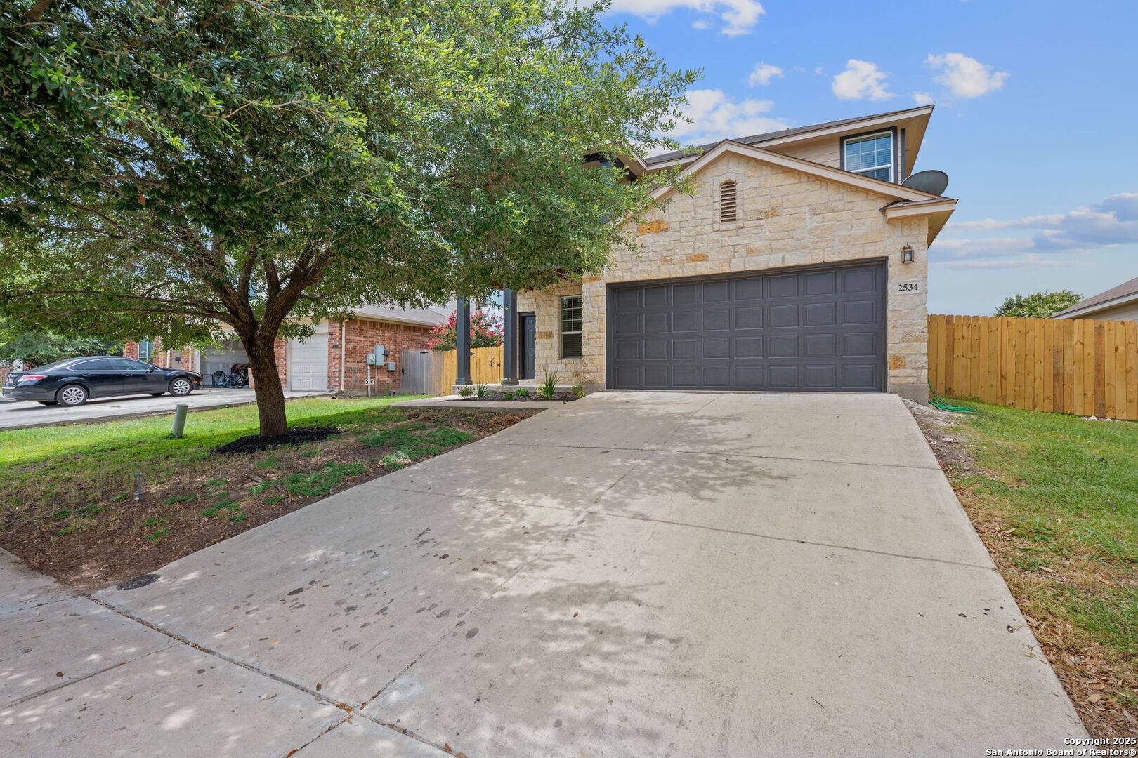 2534 Duval, New Braunfels, TX 78130