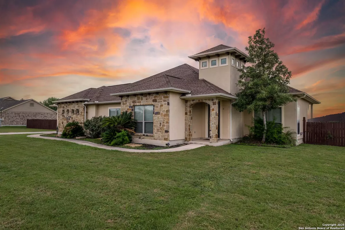 Lytle, TX 78052-9541,16202 ETHANS CROSSING
