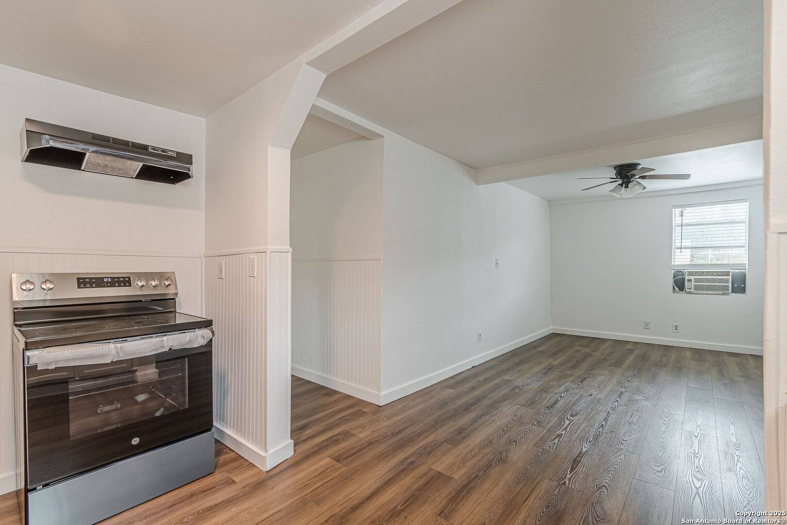 San Antonio, TX 78210,2407 South New Braunfels Avenue UNIT 3