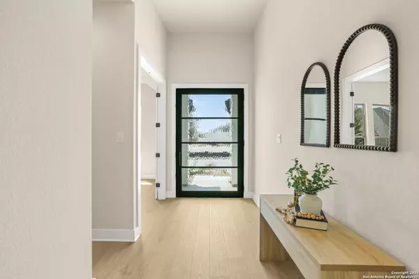 New Braunfels, TX 78130,407 Lake Champlain