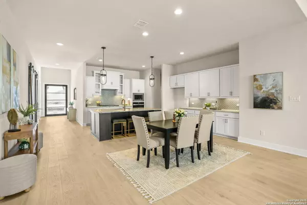 New Braunfels, TX 78130,407 Lake Champlain