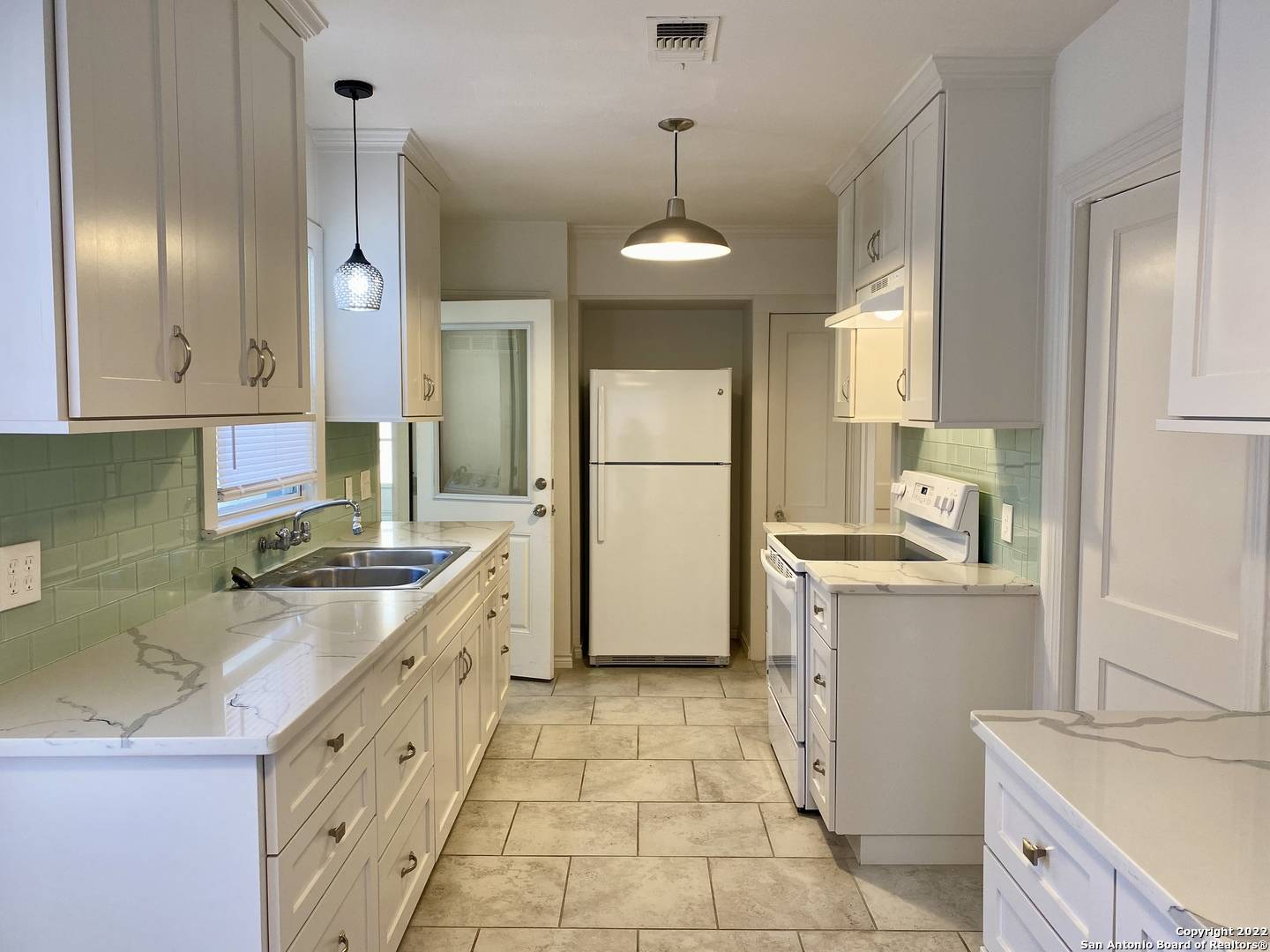 San Antonio, TX 78228-3235,223 SHADWELL DR