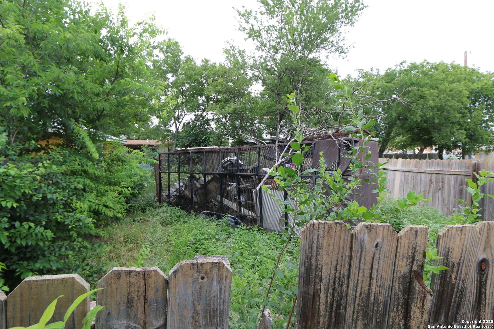 San Antonio, TX 78207,1607 San Carlos
