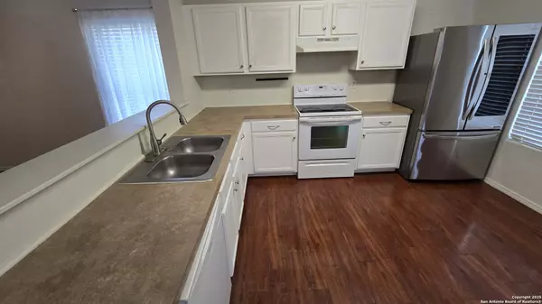 San Antonio, TX 78245,111 Spruce Breeze