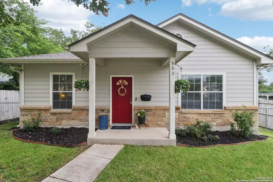 903 John Page, San Antonio, TX 78228