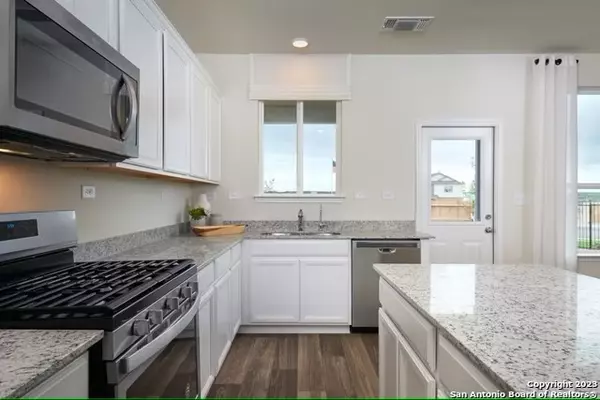 San Antonio, TX 78253,13747 Redtail