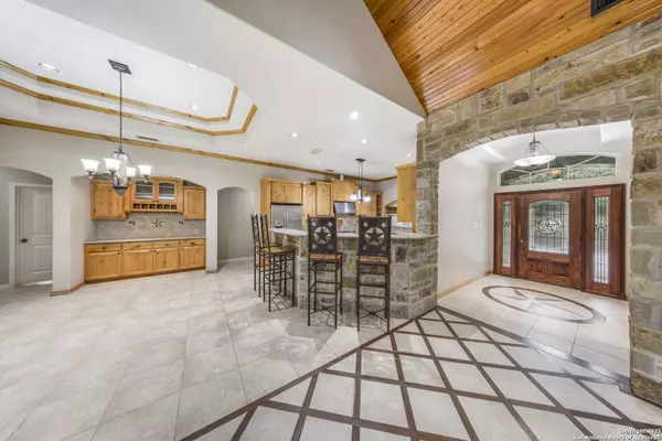 La Vernia, TX 78121,149 legacy trace