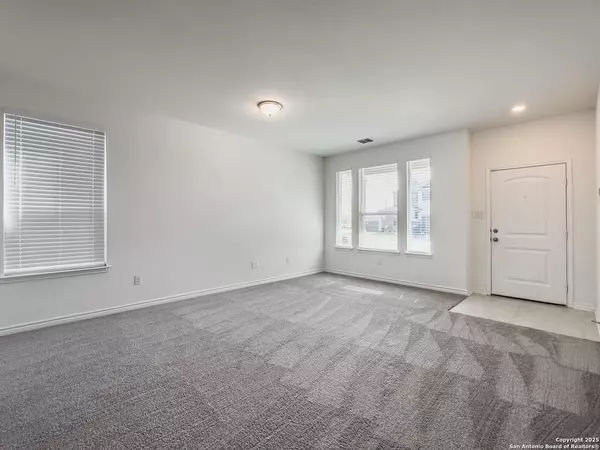 Seguin, TX 78155,440 Sunrise Park