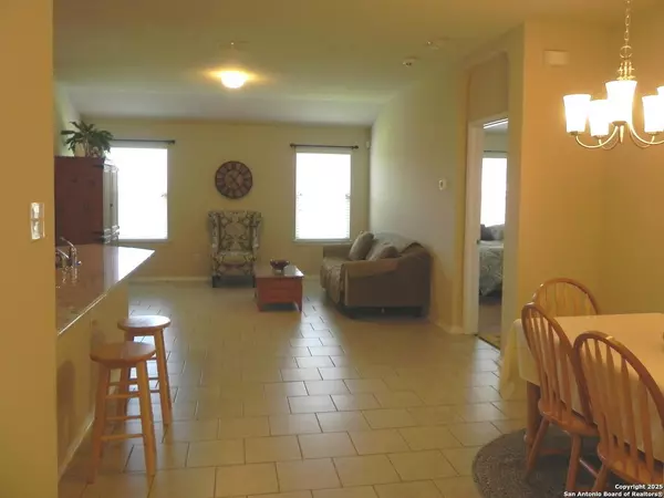 San Antonio, TX 78252,6923 Quantum Loop