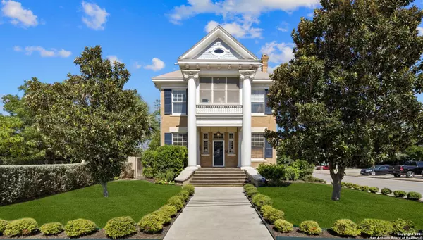 623 Augusta, San Antonio, TX 78215
