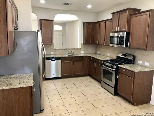 San Antonio, TX 78254-6251,10306 FLOORE HOLW