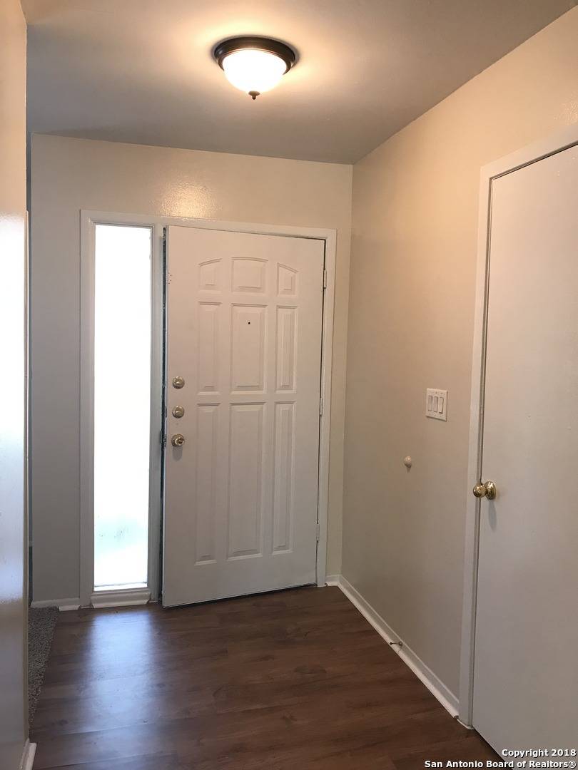San Antonio, TX 78218,5874 CASTLE RUN DR