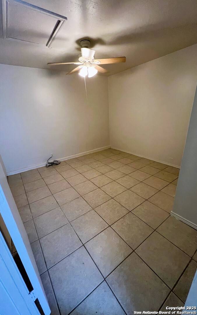 San Antonio, TX 78245,9638 Green Plain Dr
