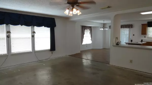 San Antonio, TX 78259,2818 Redland Creek
