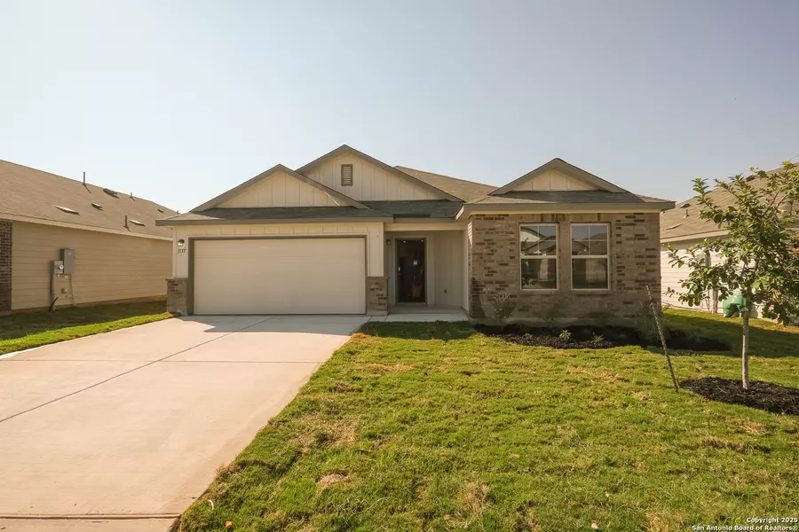 1137 Limestone Ridge, Seguin, TX 78155